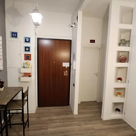Testa O Croce Guest house *